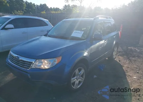 2010 Subaru Forester 2.5X Premium из США, поврежденный, VIN JF2SH6CC2AH731852